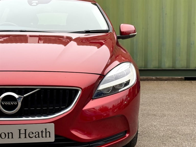 2016 Volvo V40 2.0 D2 Momentum Nav Plus Hatchback 5dr Diesel Manual Euro 6 (s/s) (120 ps) Hatchba...
