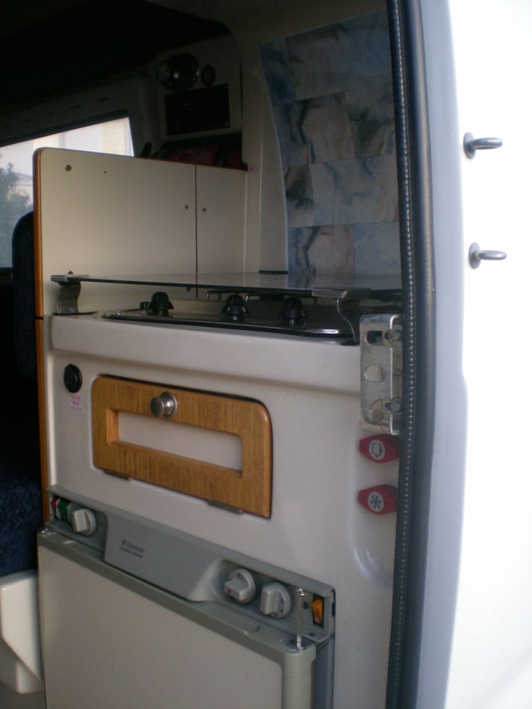 Romahome R20 Hylo- Citroen, BERLINGO 800 HDI 92, 2008, 1560 (cc)