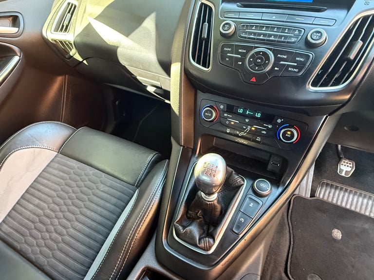 2015 FORD FOCUS 2.0 TDCi 185 ST-2 Diesel 5dr ULEZ EURO 6 CRUISE CONTROL