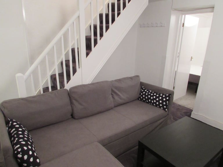 1 Bed Flat - Lower Clapton, MOST BILLS INCLUDED.