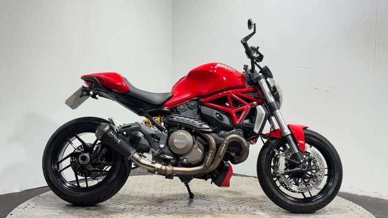 image for Ducati Monster 1200 Naked Petrol Manual (128 ps)