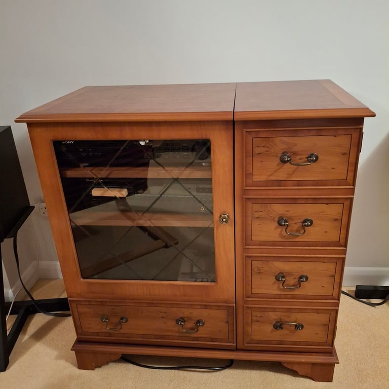 image for HiFi/general purpose cabinet