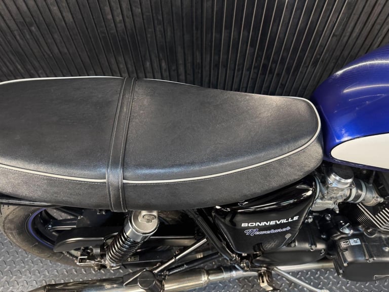 2015 Triumph Bonneville Newchurch 865