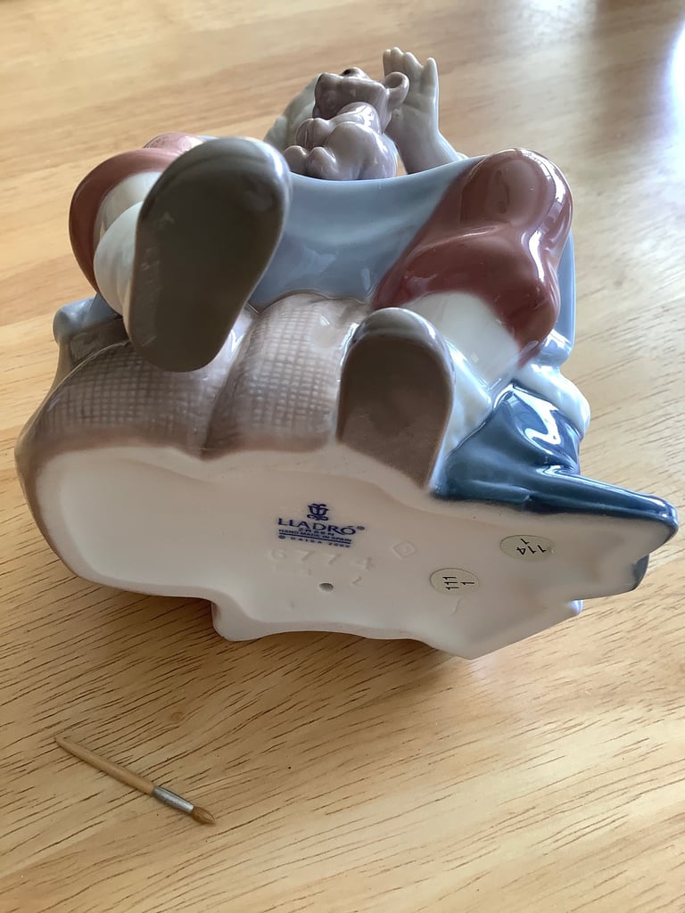 Lladro Santa’s magic touch