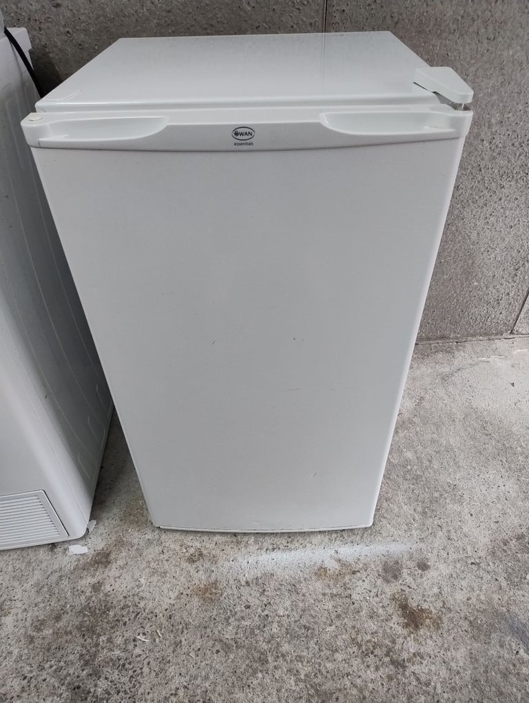 image for Undercounter fridge FREE DELIVERY 