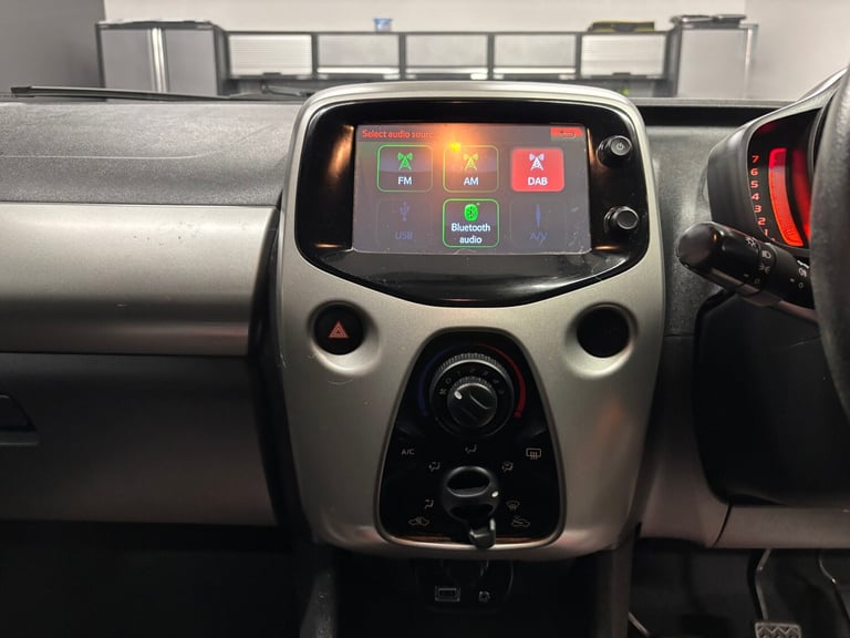 2018 Toyota AYGO 1.0 VVT-i X-Play 5dr HATCHBACK Petrol Manual