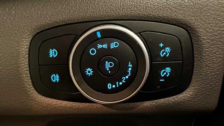 2022 Ford Transit Custom 2.0 EcoBlue 130ps Low Roof Leader Van Van Diesel Manual