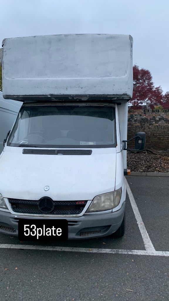 image for 2004 Mercedes Sprinter Luton van, tail lift, drives good. No MOT. Bargain