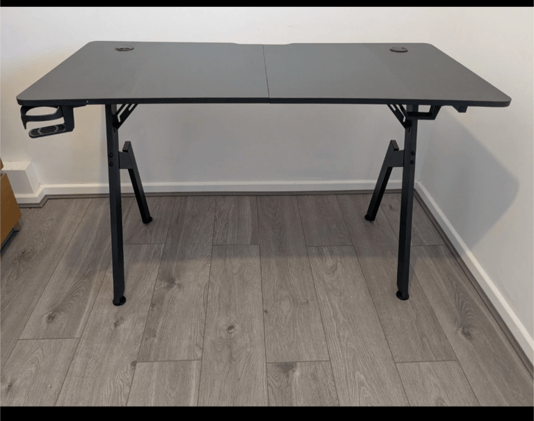 Gaming desk computer table for home and office with cupholder