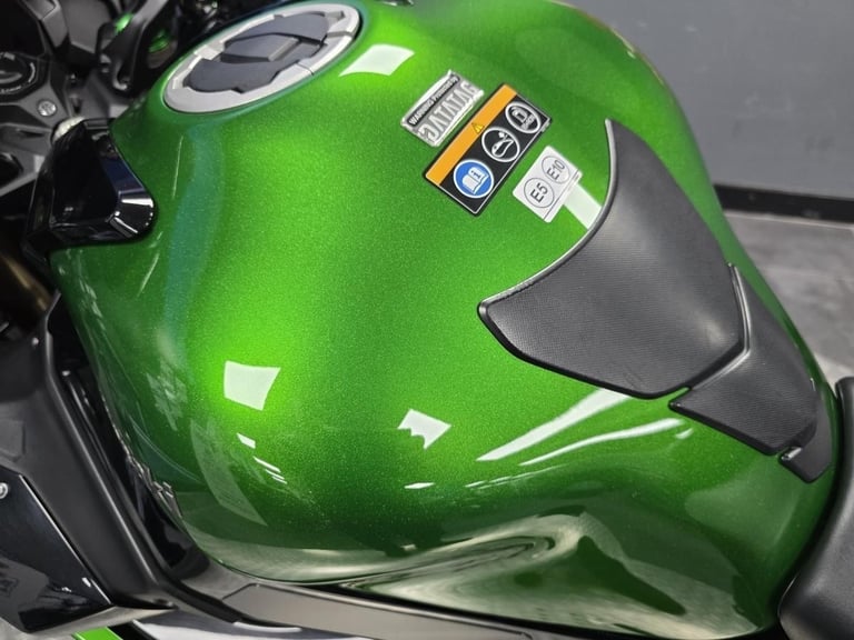 KAWASAKI NINJA H2 SX TOURER