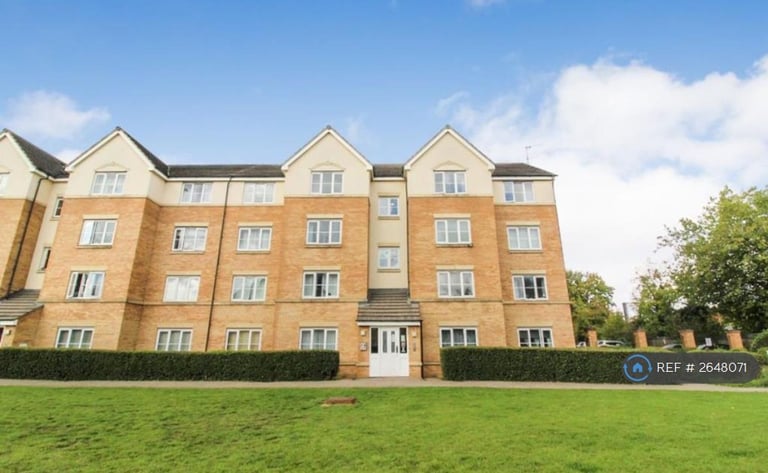 image for 2 bedroom flat in Crowe Road, Bedford, MK40 (2 bed) (#2648071)