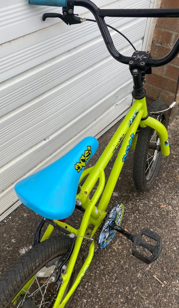 Apollo Ace 16” bmx style kids bike