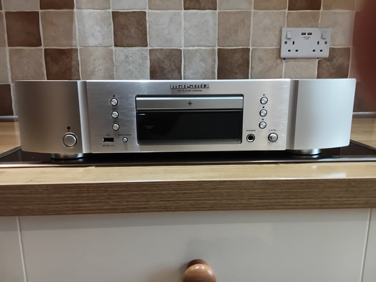 image for Marantz 6006 CD Player