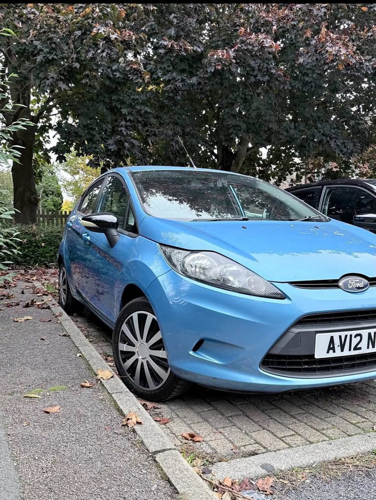 Ford, FIESTA, Hatchback, 2012, Manual, 1242 (cc), 5 doors