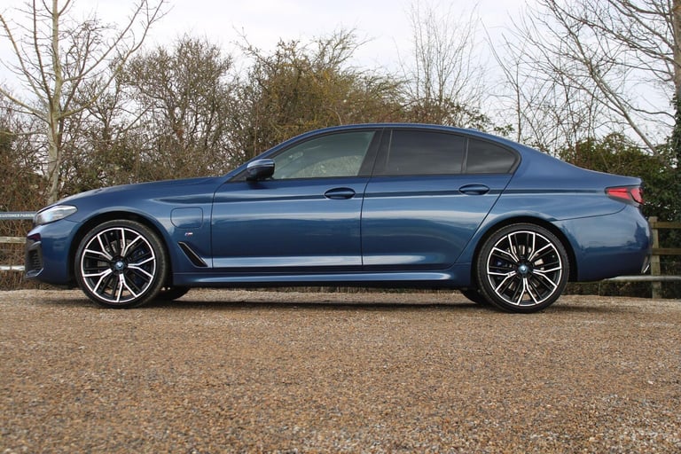 2021 BMW 5 Series 2.0 530e 12kWh M Sport Steptronic Euro 6 (s/s) 4dr SALOON Petrol/Electric Hybri...