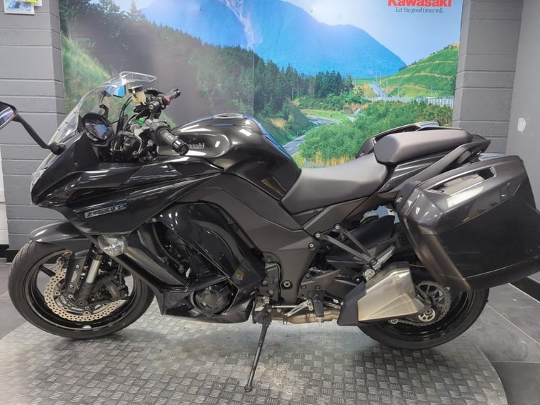 KAWASAKI Z1000SX