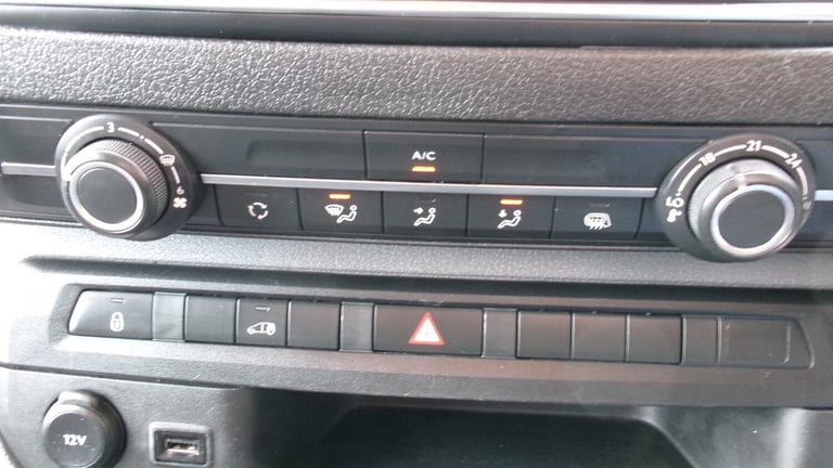 2021 Vauxhall Vivaro 2700 1.5d 120PS Sportive H1 Van NO VAT PANEL VAN Diesel Manual