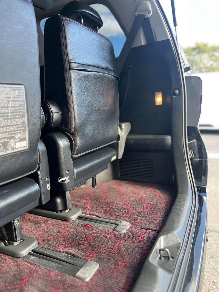 2014 Toyota Vellfire 2.4+GOLDEN EYES+GRADE 4B+FRESH IMPORT+ MPV Petrol Automatic