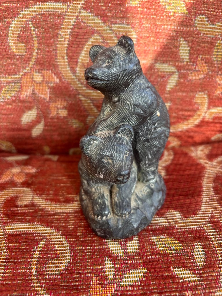 image for Decortive bear figerine 