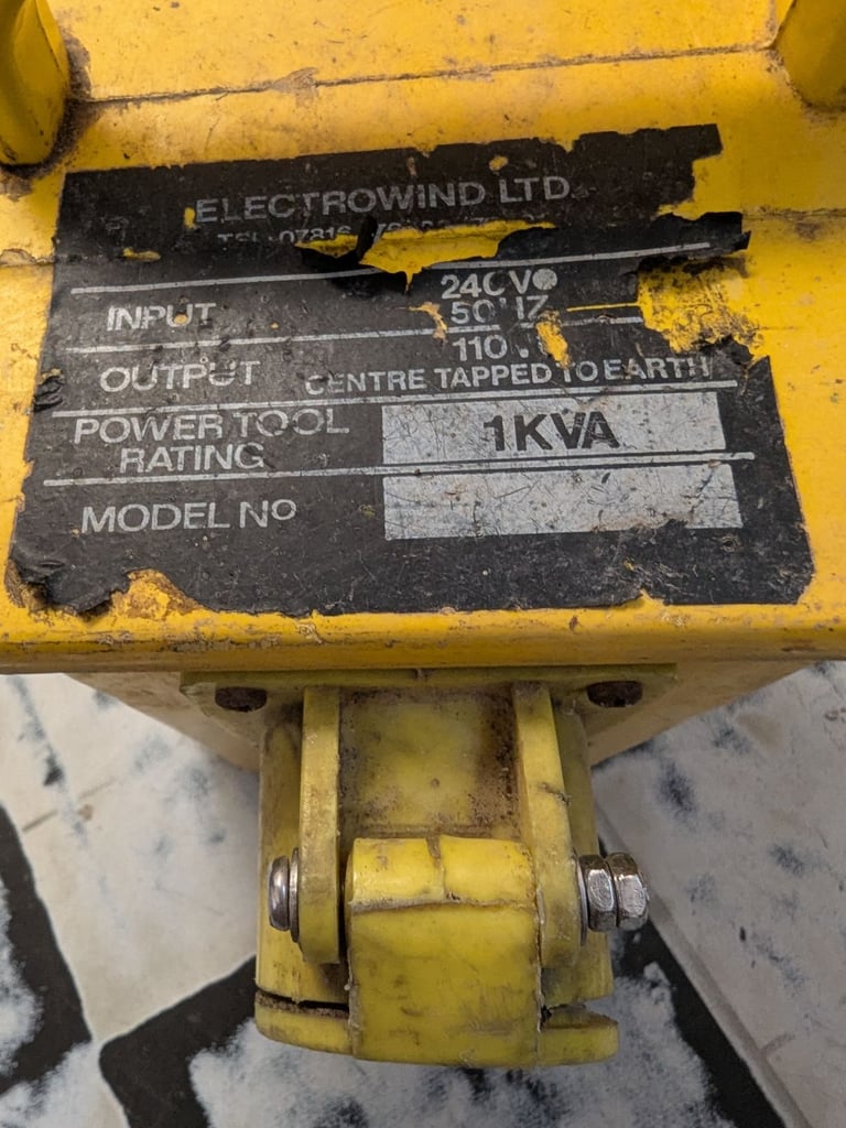 ELECTROWIND 110 VOLT TRANSFORMER 1KVA 110V TRANSFORMER 1 KVA IN FULL WORKING ORDER CAN BE SEEN WORK