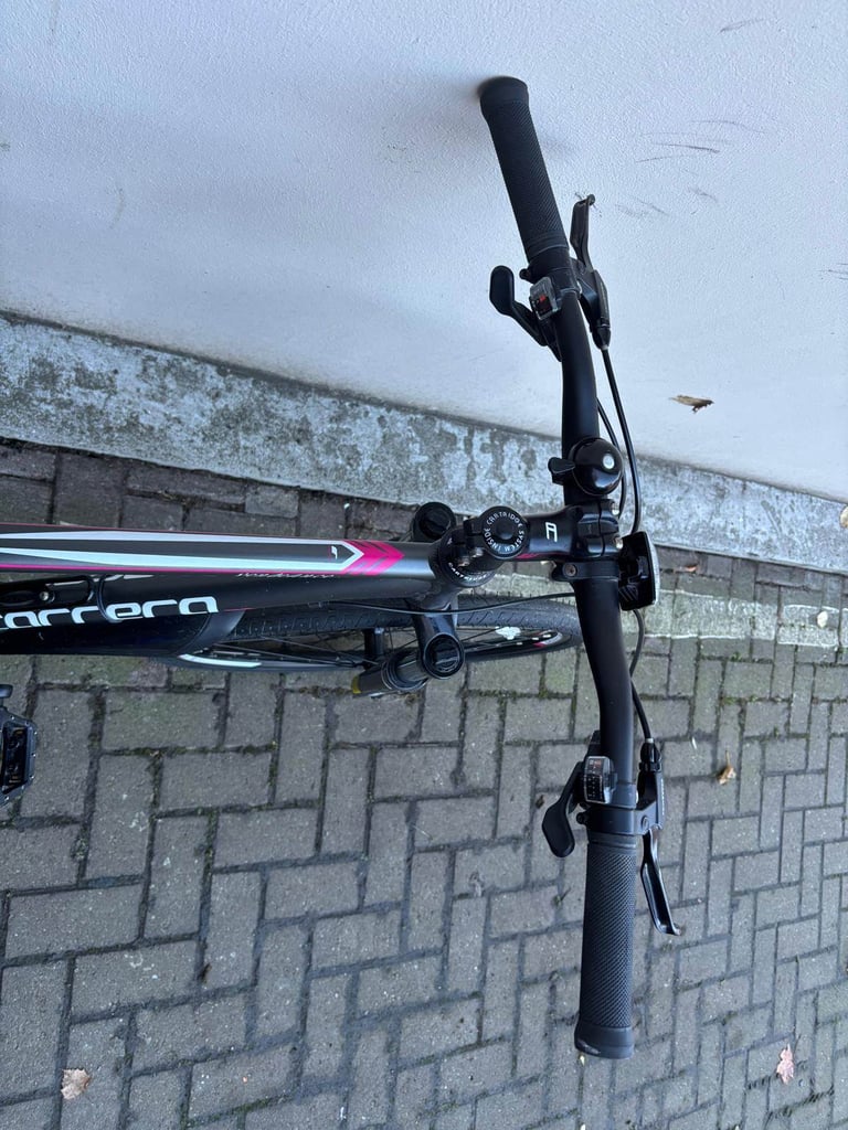 Carrera Vengeance - Excellent condition 