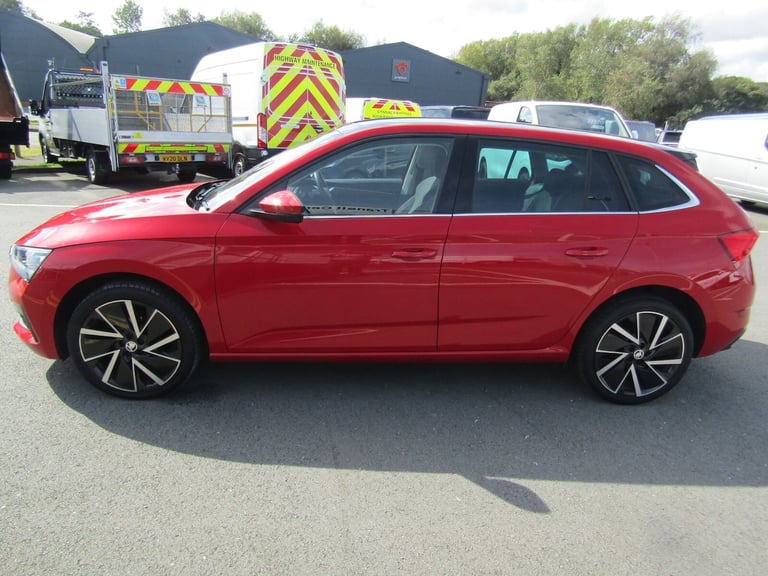 2021 Skoda Scala 1.6 TDI SE L 5dr - Glass Pan Roof / Sat Nav / 18'' Alloys and more! Hatchback Di...