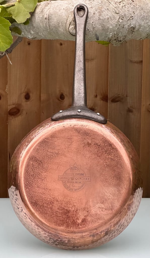 VINTAGE FRENCH COPPER FRYING PAN, 24cm, SBS GRANDE CUISINE FABRICATION FRANCAIS - WILL POST!