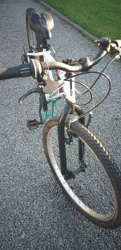 Btwin rockrider st100 