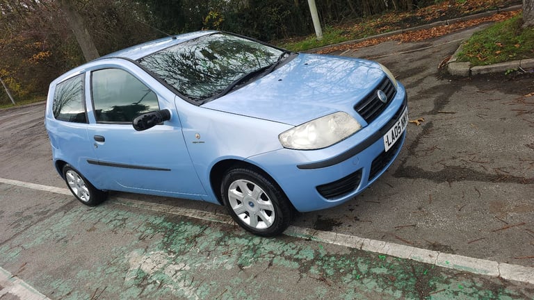 Fiat, PUNTO, Hatchback, 2005, Manual, 1242 (cc), 3 doors