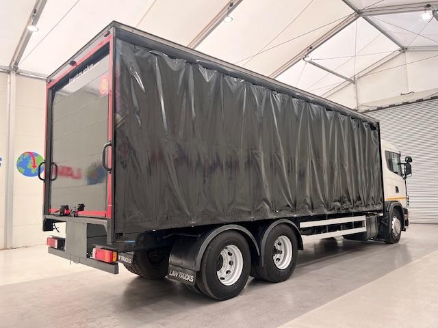Scania 114 340 6x2 10 Tyre Sleeper Cab Curtainsider
