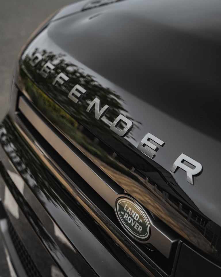 LAND ROVER DEFENDER 90 5.0 P525 V8 Carpathian Edition 2022