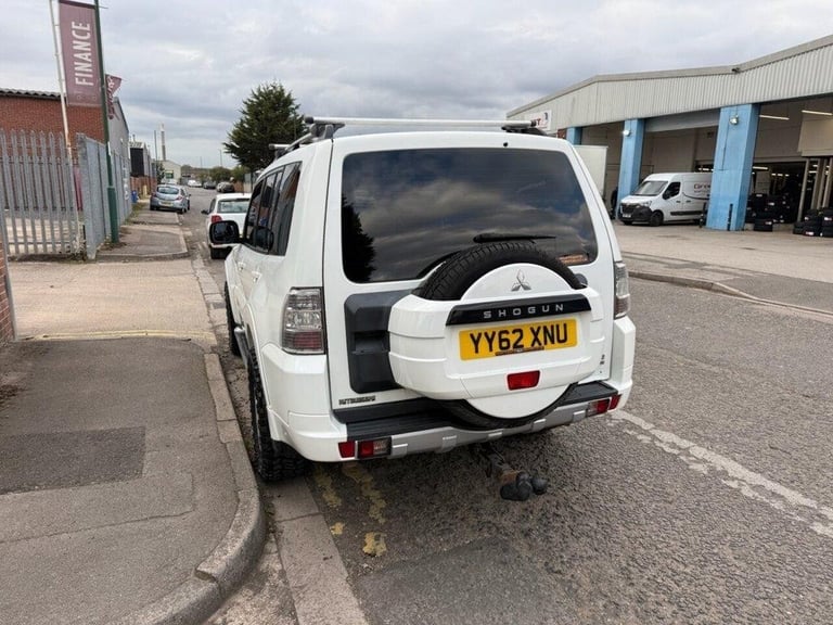 2012 62 MITSUBISHI SHOGUN 3.2 DI-DC SG2 4WORK SUV 3DR DIESEL MANUAL 4WD L3 (213