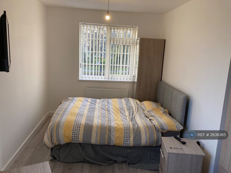 1 bedroom in Tachbrook Road, Leamington Spa, CV31 (#2636365)