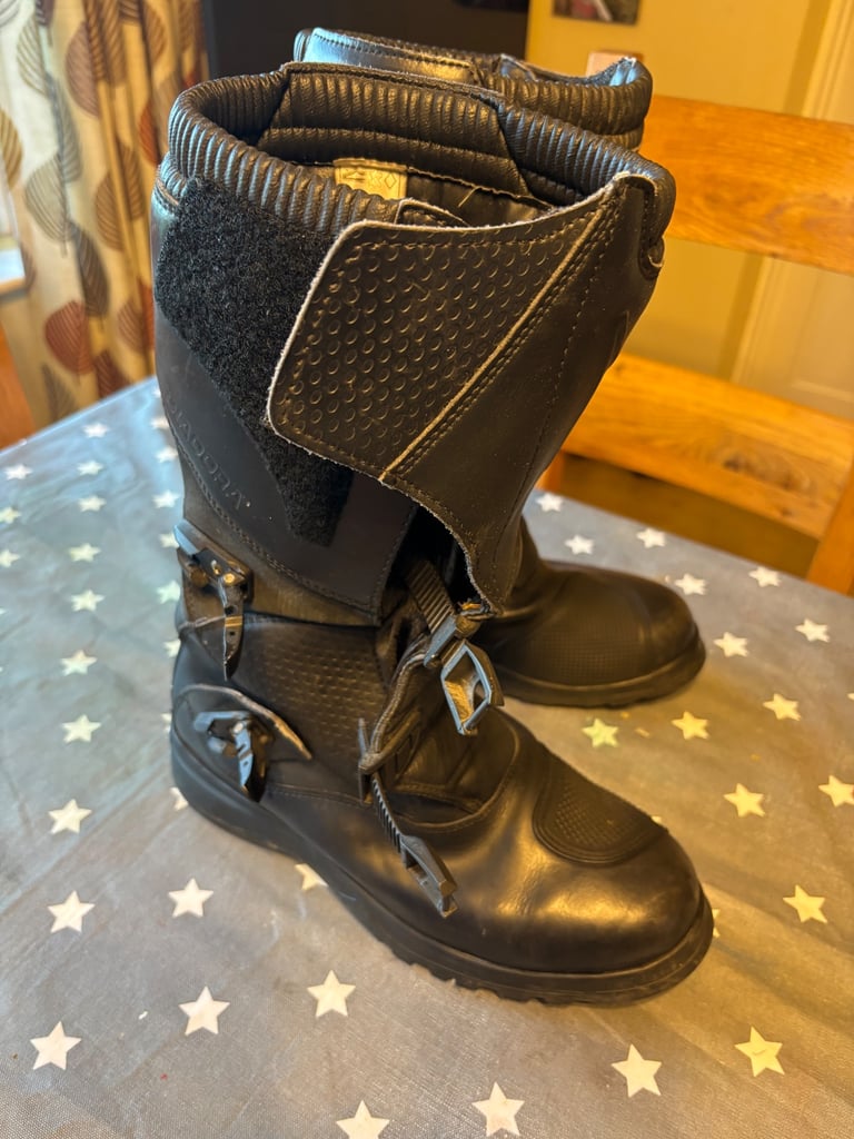 Diadora Motorcycle boots size 10.5 