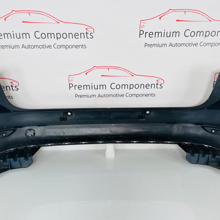 VW Golf Sv Sportsvan Rear Bumper Genuine Red -no Reapairs - 2017 - 2021 [ak40]