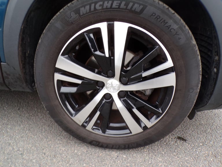 2021 Peugeot 3008 1.2 PureTech GT SUV 5dr Petrol EAT Euro 6 (s/s) (130 ps) HATCHBACK Petrol Autom...