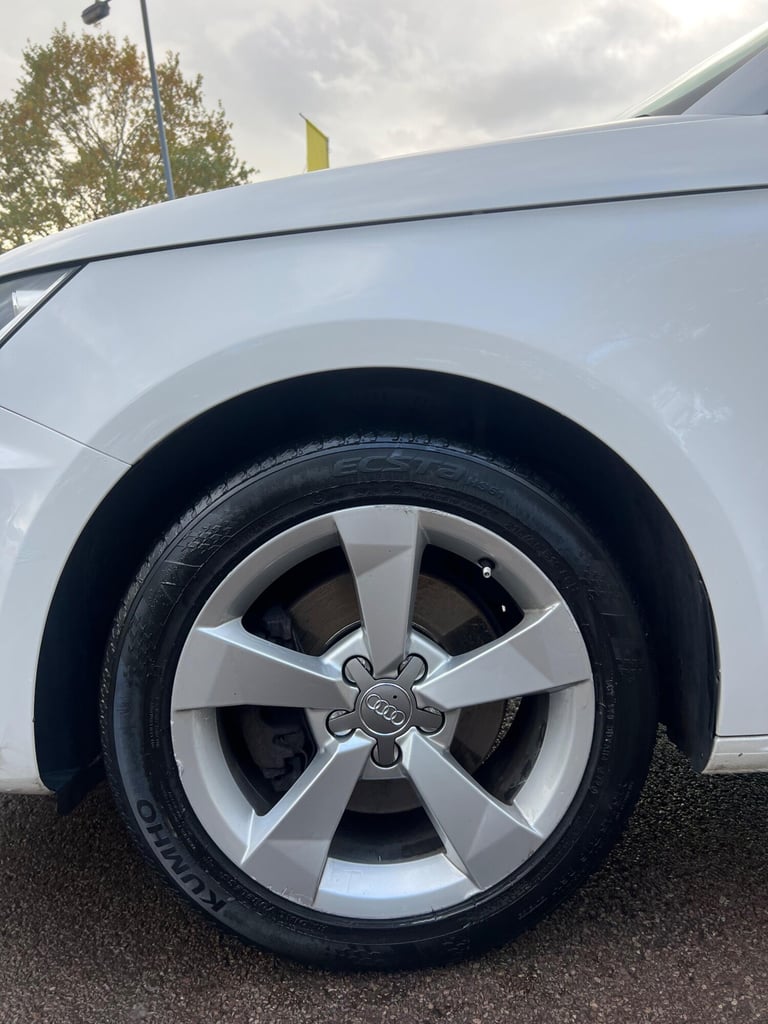 2015 Audi A1 1.6 TDI Sport Sportback Euro 6 (s/s) 5dr HATCHBACK Diesel Manual