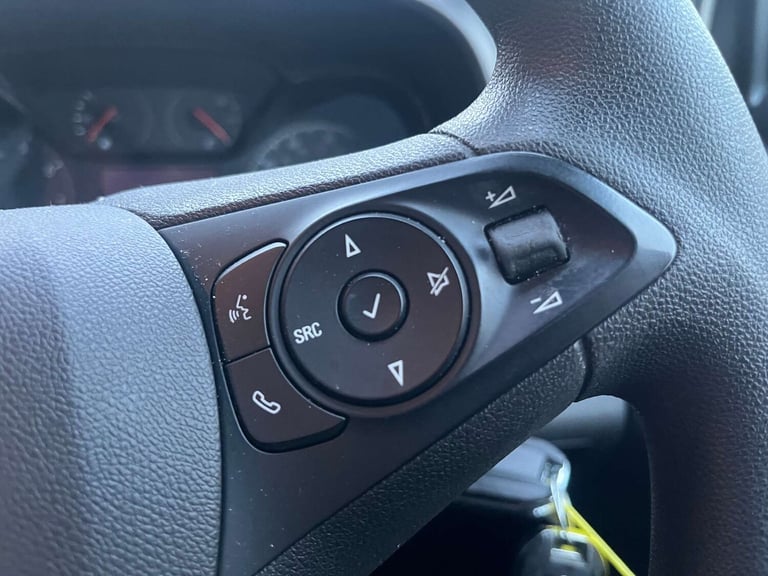 2019 Vauxhall Combo Life 1.2 Turbo Design XL 5dr MPV PETROL Manual