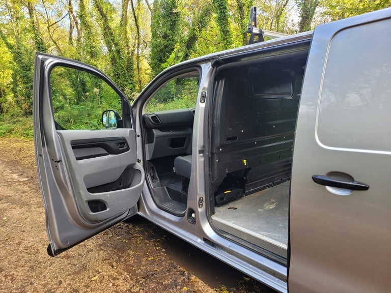 2020 Citroen Dispatch 1.5 BlueHDi 1000 Enterprise M FWD 2 Euro 6 (s/s) 6dr PANEL VAN Diesel Manual