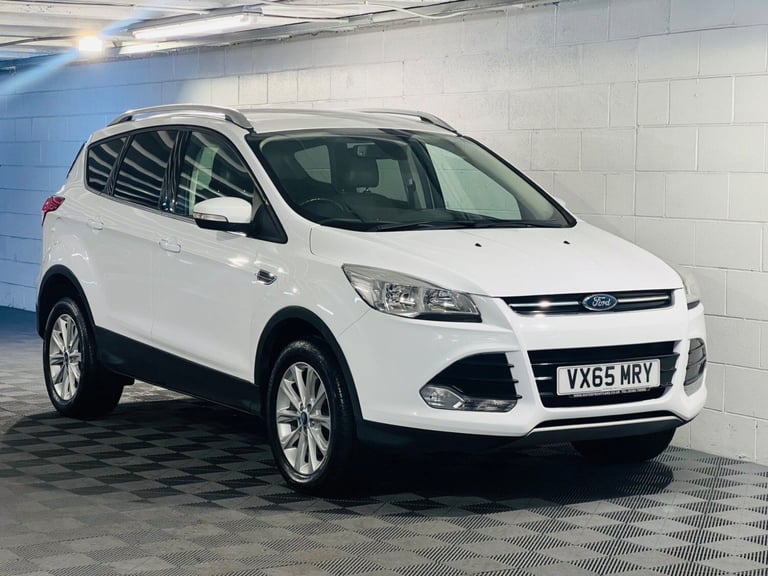 image for 2015 Ford Kuga 2.0 TDCi Titanium AWD Euro 6 (s/s) 5dr HATCHBACK Diesel Manual