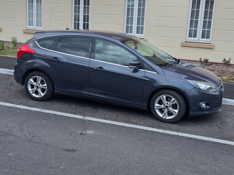 Ford, FOCUS, Hatchback, 2012, Manual, 1560 (cc),5 doors - Image 2