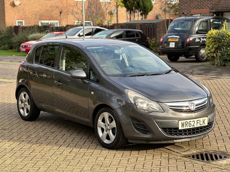 2013 Vauxhall Corsa SXI Automatic 1.4L Petrol 59,000 Miles Full Service History 1YR NEW MOT  1 OWNER