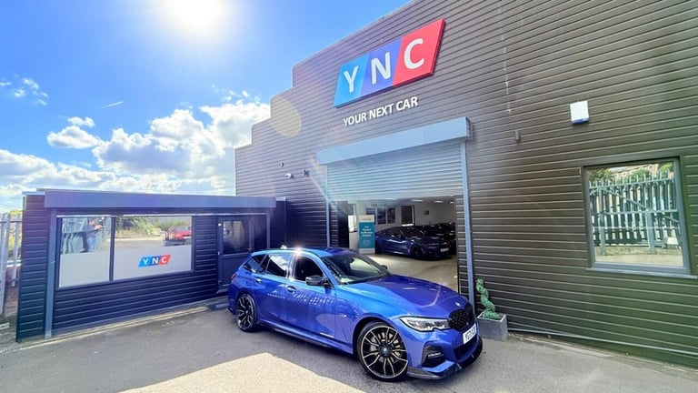 2021 BMW 3 Series 2.0 330e 12kWh M Sport Touring Auto Euro 6 (s/s) 5dr Estate PETROL/ELECTRIC Aut...