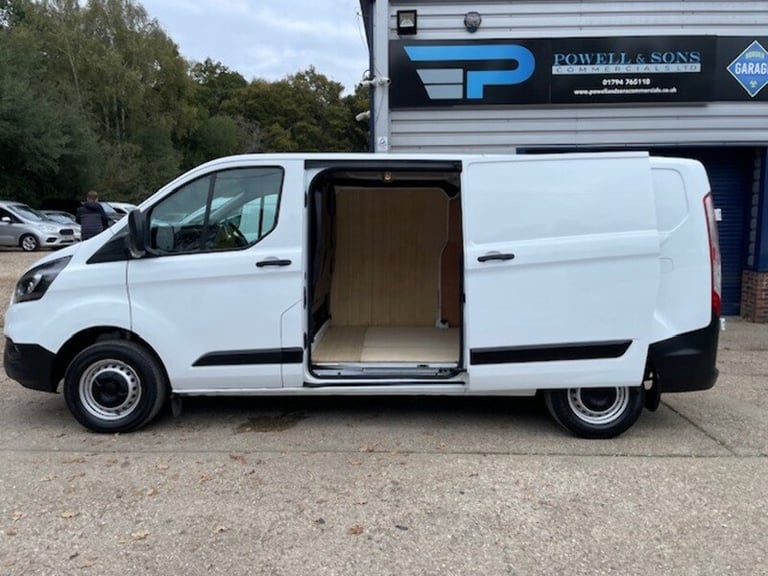 2023 Ford Transit Custom 300 EcoBlue Leader Panel Van Diesel Manual