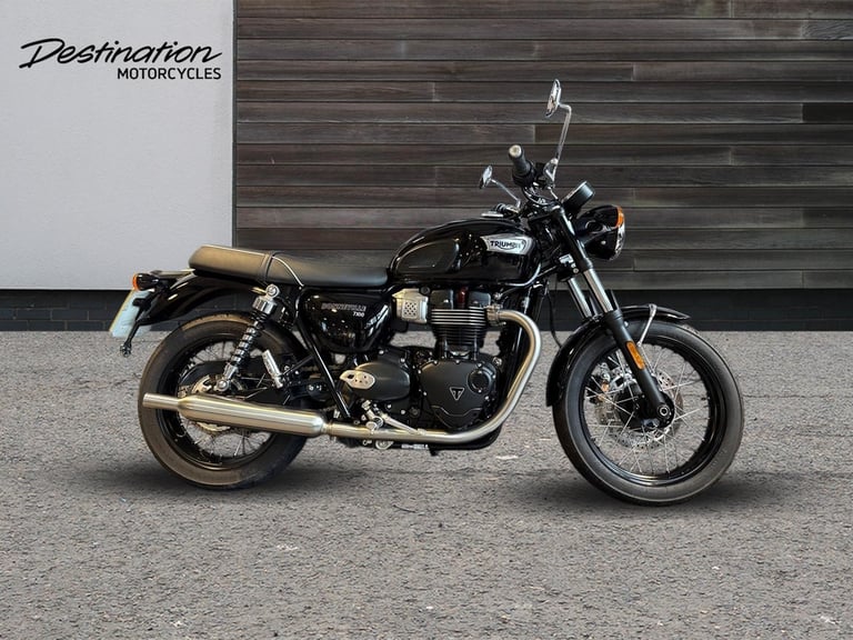 2021 Triumph Bonneville T100 black Manual