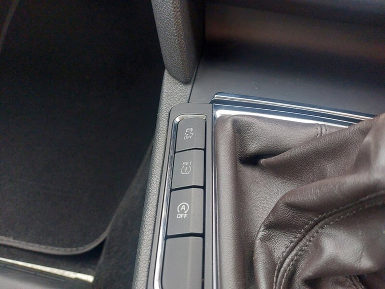 Skoda Superb LAURIN AND KLEMENT TDI CR