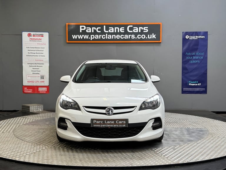 2015 Vauxhall Astra 1.6i 16V Tech Line GT 5dr ** ONLY 65000 MILES ** Petrol
