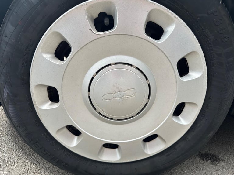 FIAT 500 1.2 500 My17 1.2 69hp Pop White Manual Petrol 2016