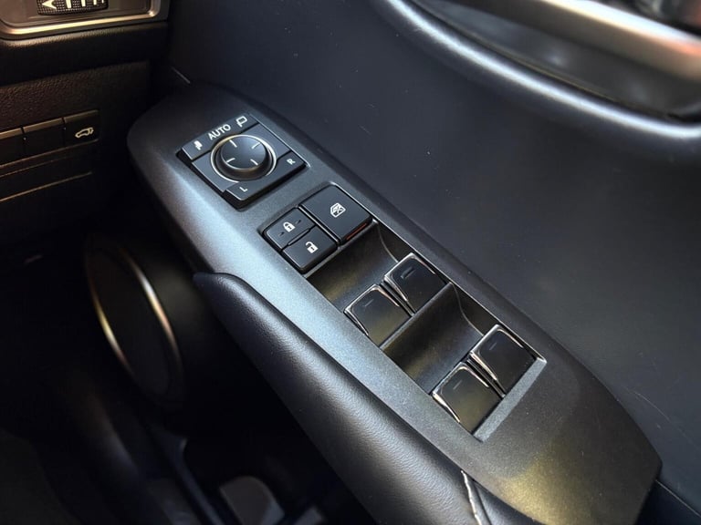 LEXUS NX 2.5 300h F Sport E-CVT 4WD Euro 6 (s/s) 5dr 2018