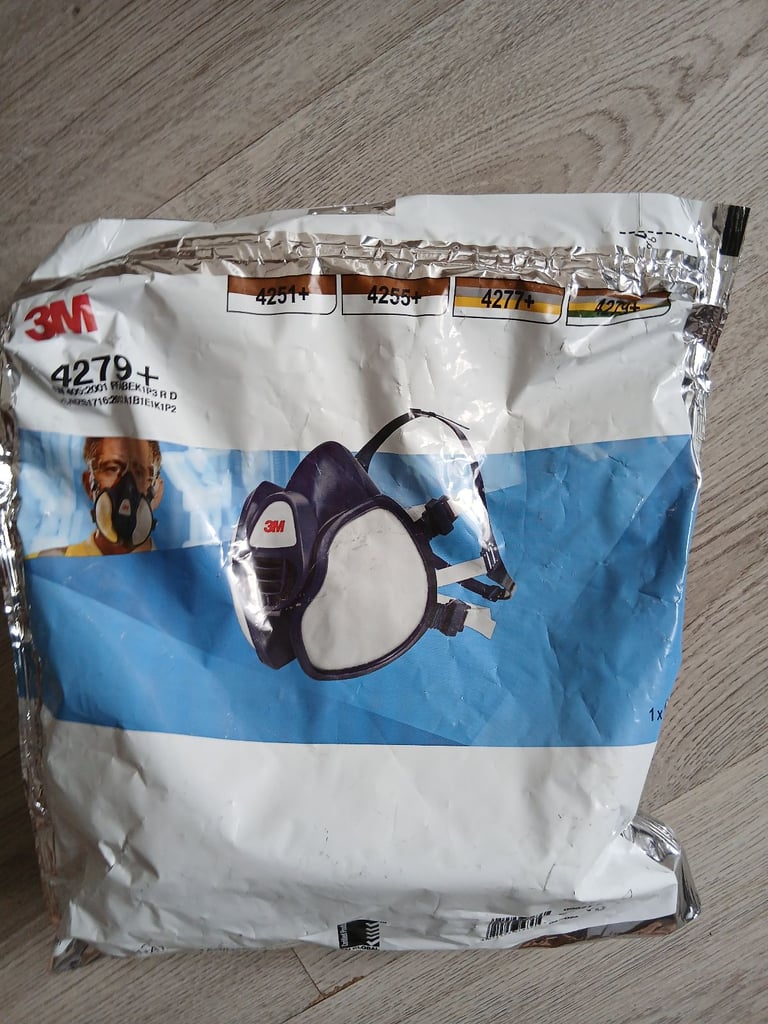 image for Respirator mask 3M